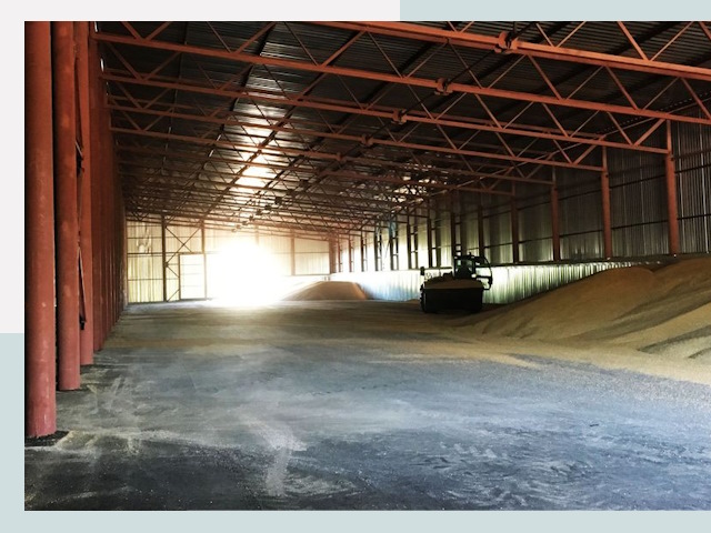 Строительство зернохранилищ в Ивантеевке